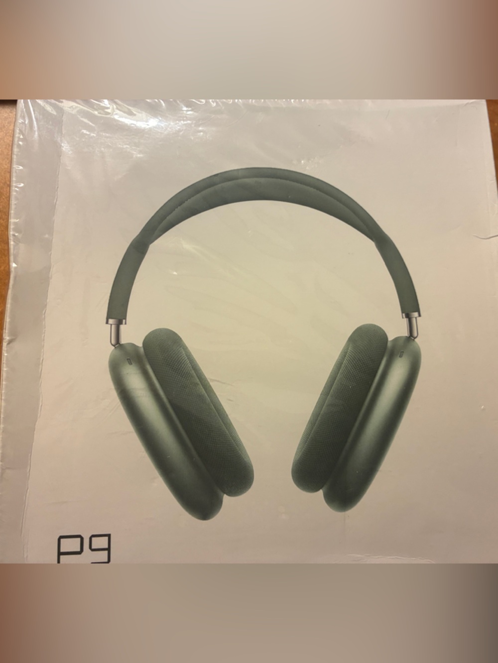 Wireless Over-Ear Headphones in Green
